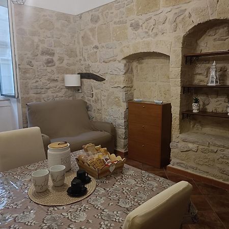 Amor Di Casa Трани Экстерьер фото